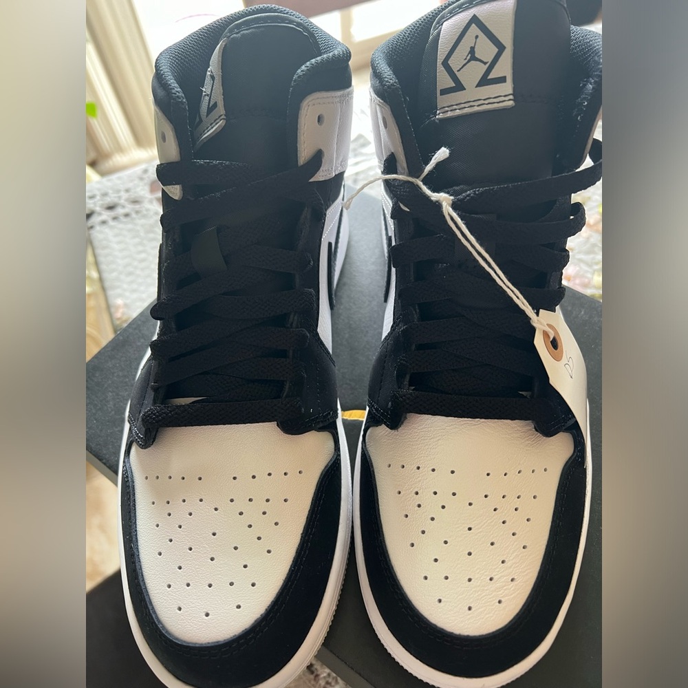 Men’s shoes - Picture 1 of 6